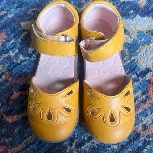 Livie and Luca Petal 2.0 in Mustard